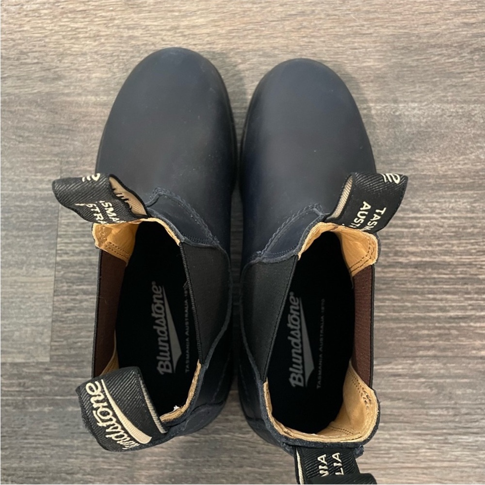 Blue Blundstones - Picture 3 of 4